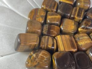tigers eye tumbled Stones