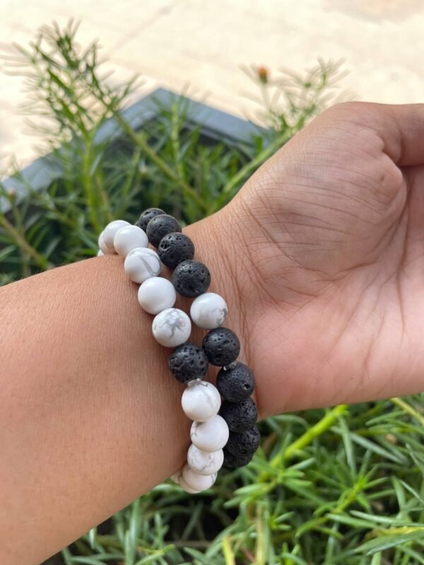 Best Quality crystal couple bracelets - Image 9