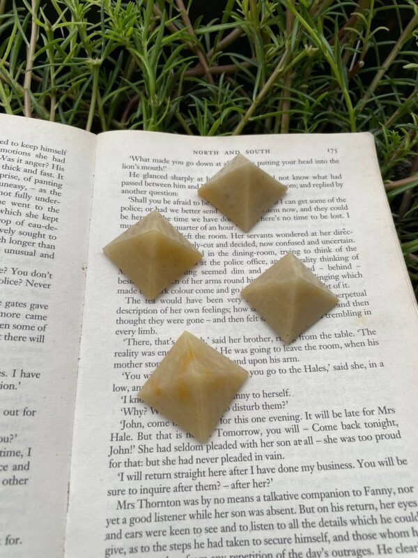 Best Quality yellow aventurine pyramid - Image 7