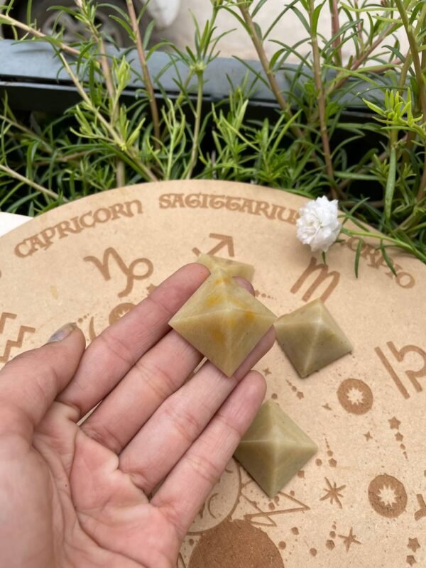 Best Quality yellow aventurine pyramid - Image 9